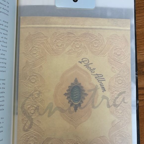 The Sinatra Treasures Book - Picture 8 of 11